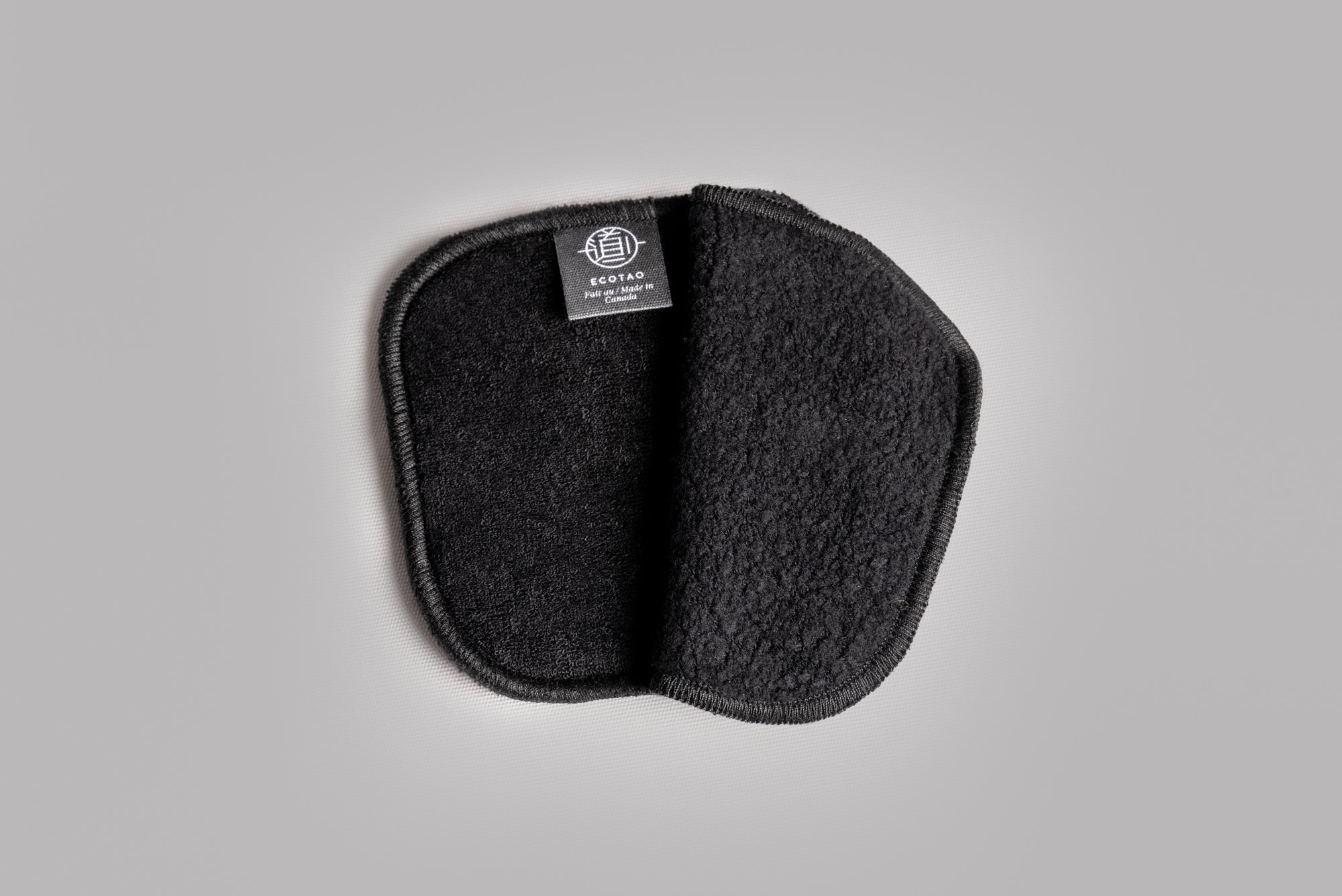 Box - 7 Black Reusable Wipes